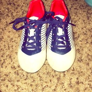 Soccer cleats